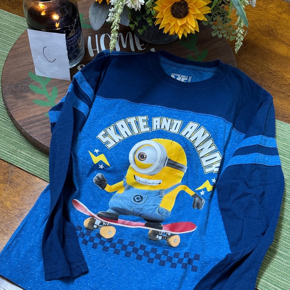 Universal Navy Blue Kids Long Sleeve Skate Minion Tee